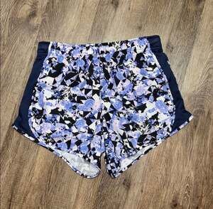 Nike Dri-FIT Girls Printed Tempo Running Shorts Floral Geo Pattern XL